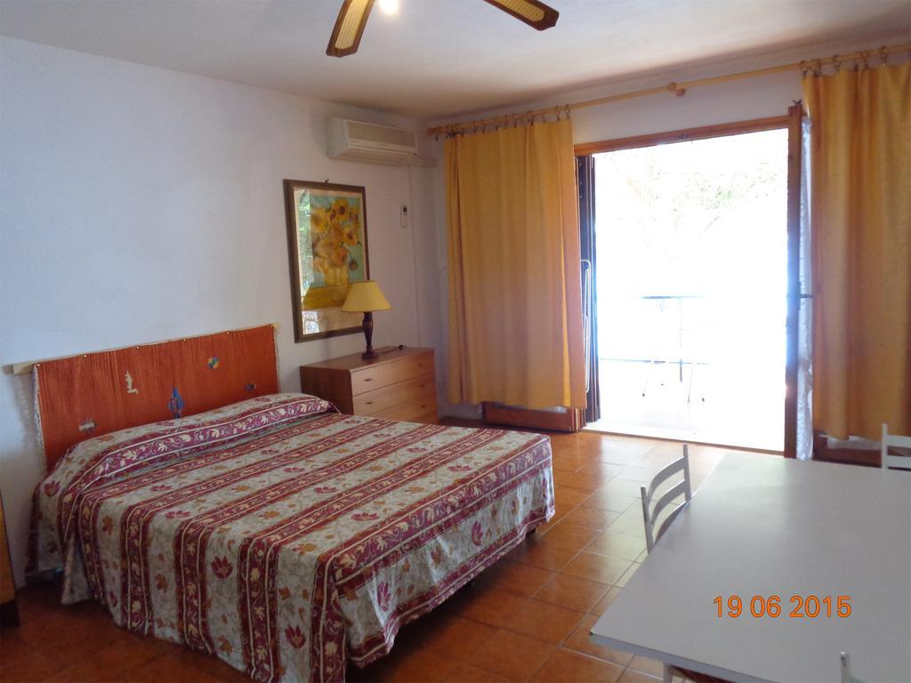 Residence La Calle Isola D'Elba Kamer foto