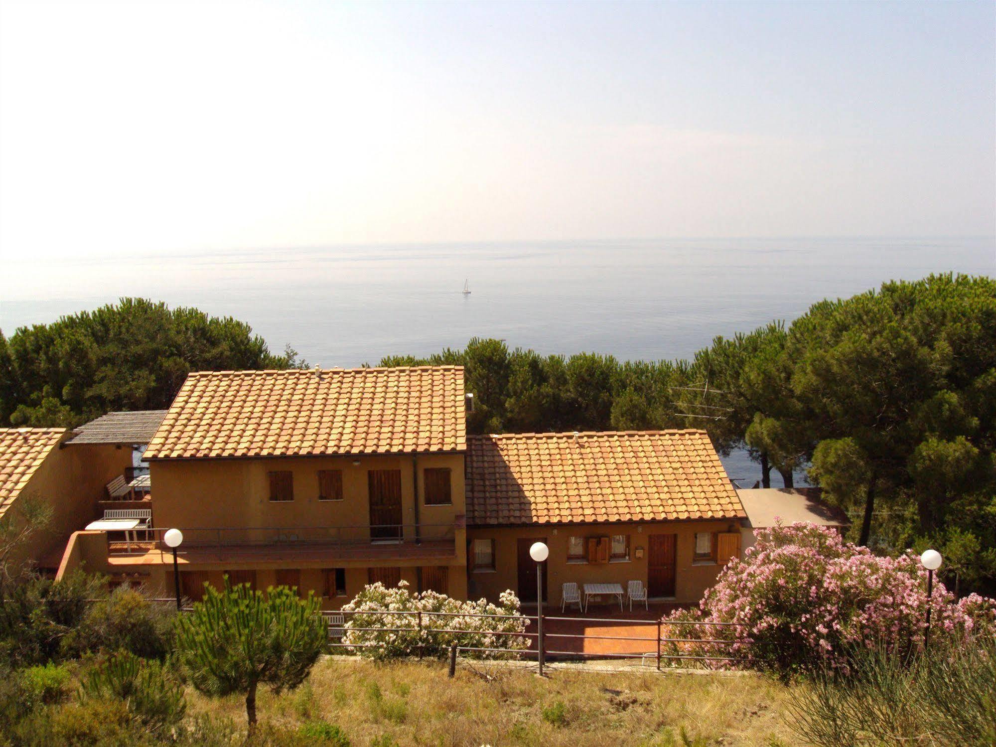 Residence La Calle Isola D'Elba Buitenkant foto
